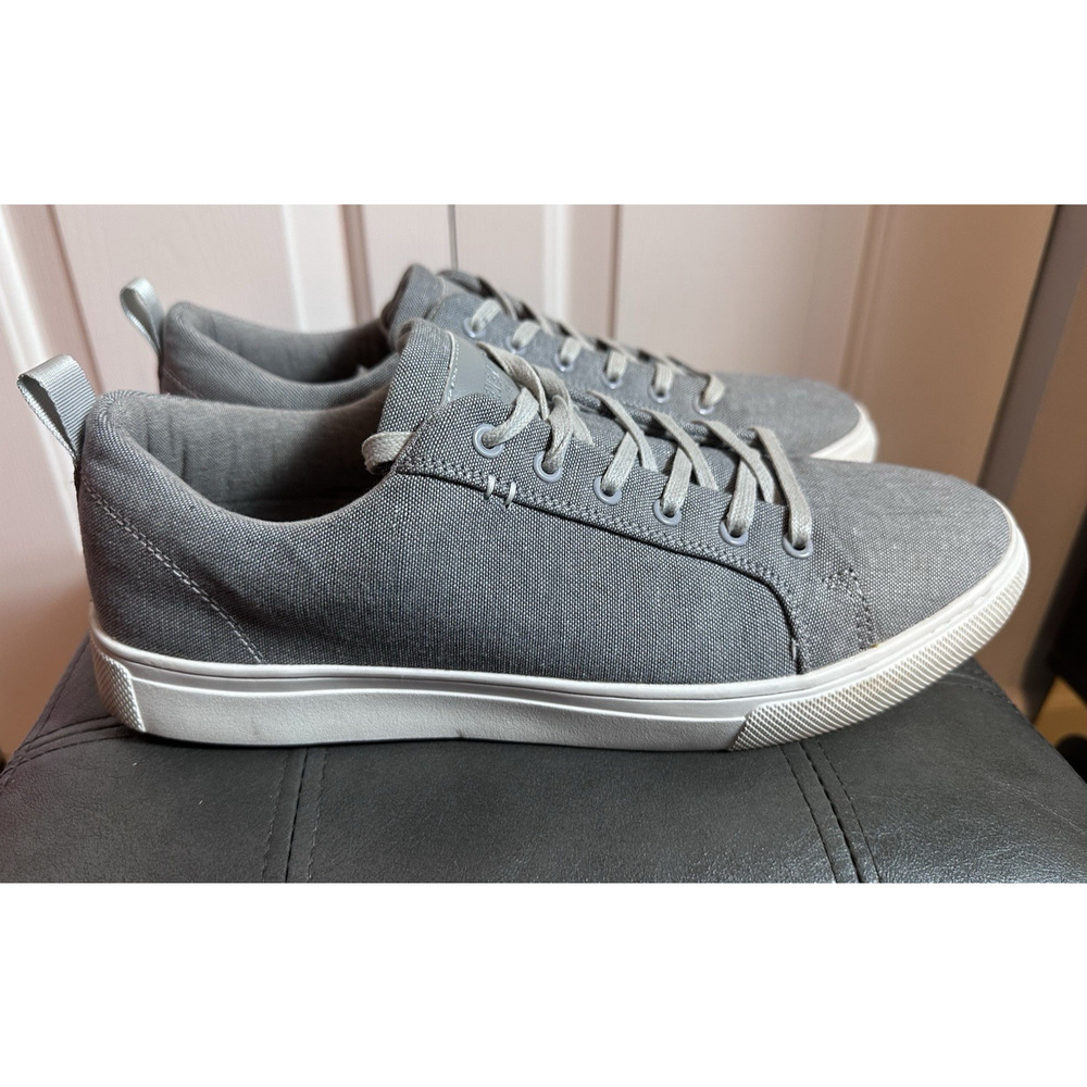 Steve Madden Shoes Men's 11 US Gray Casual Slip On Sneakers Canvas Fabric Work - Picture 4 of 10